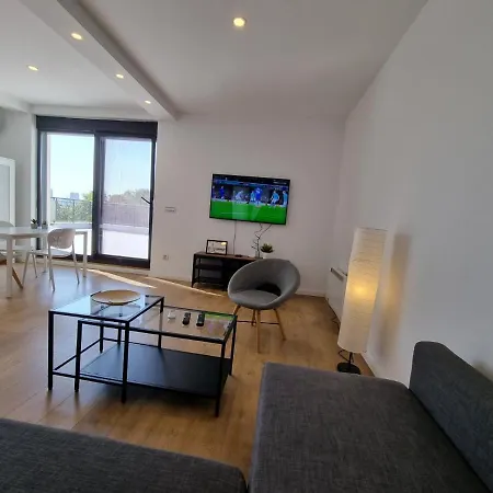 Apartment Janis Janulis 22 Belgrade